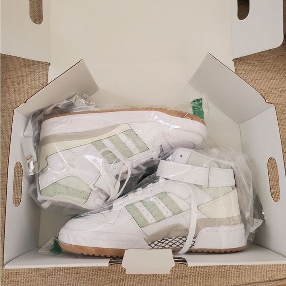 ✨ ADIDAS ✨ Forum Mid Sneaker in White/ Linen Green - [Women's size 5] - Picture 7 of 16